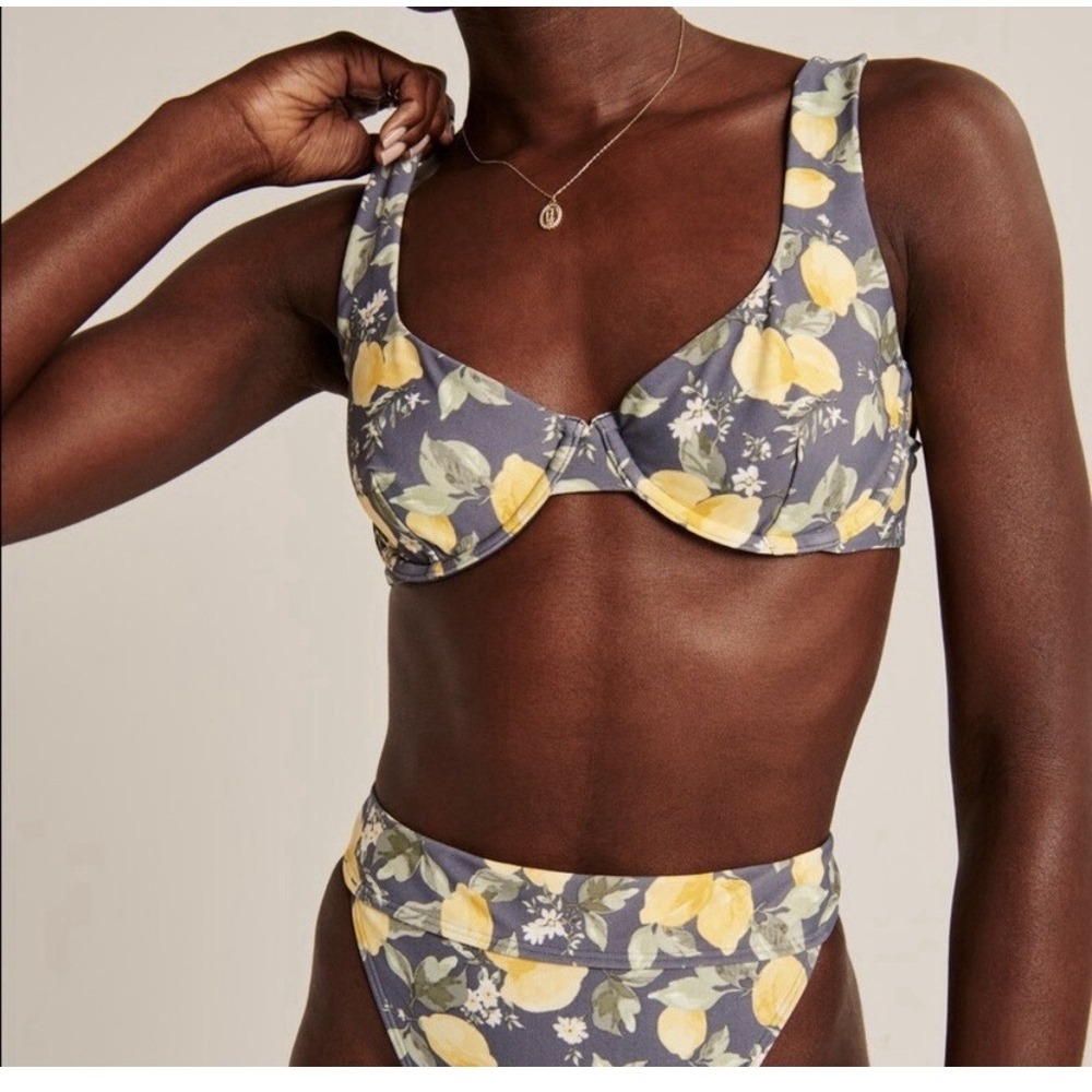 Abercrombie & Fitch Gray Floral Bikini with Yellow Lemon Print - Picture 2 of 7